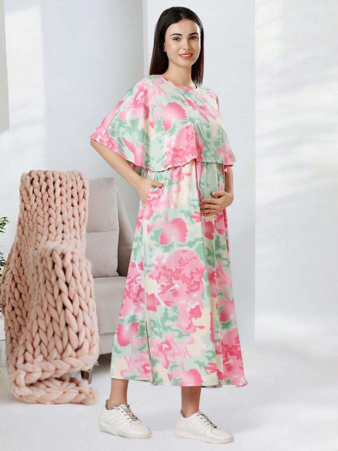 CLASSIC ZIPLESS NURSING PONCHO GOWN WITH CAPE