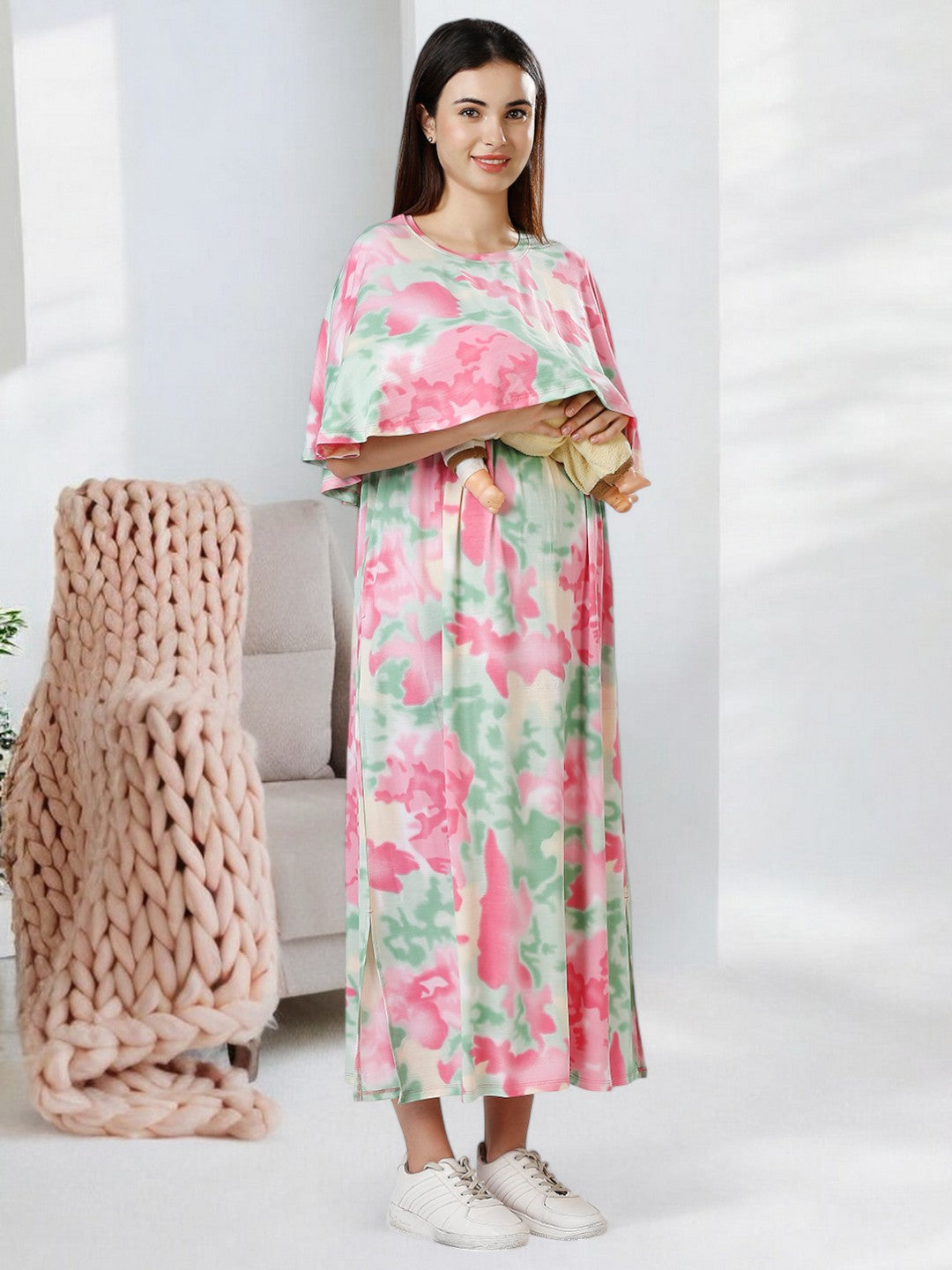 CLASSIC ZIPLESS NURSING PONCHO GOWN WITH CAPE