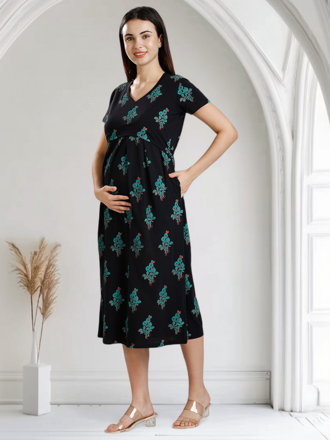 ELEGANT NURSING ZIPLESS DRESS FOR MOTHER