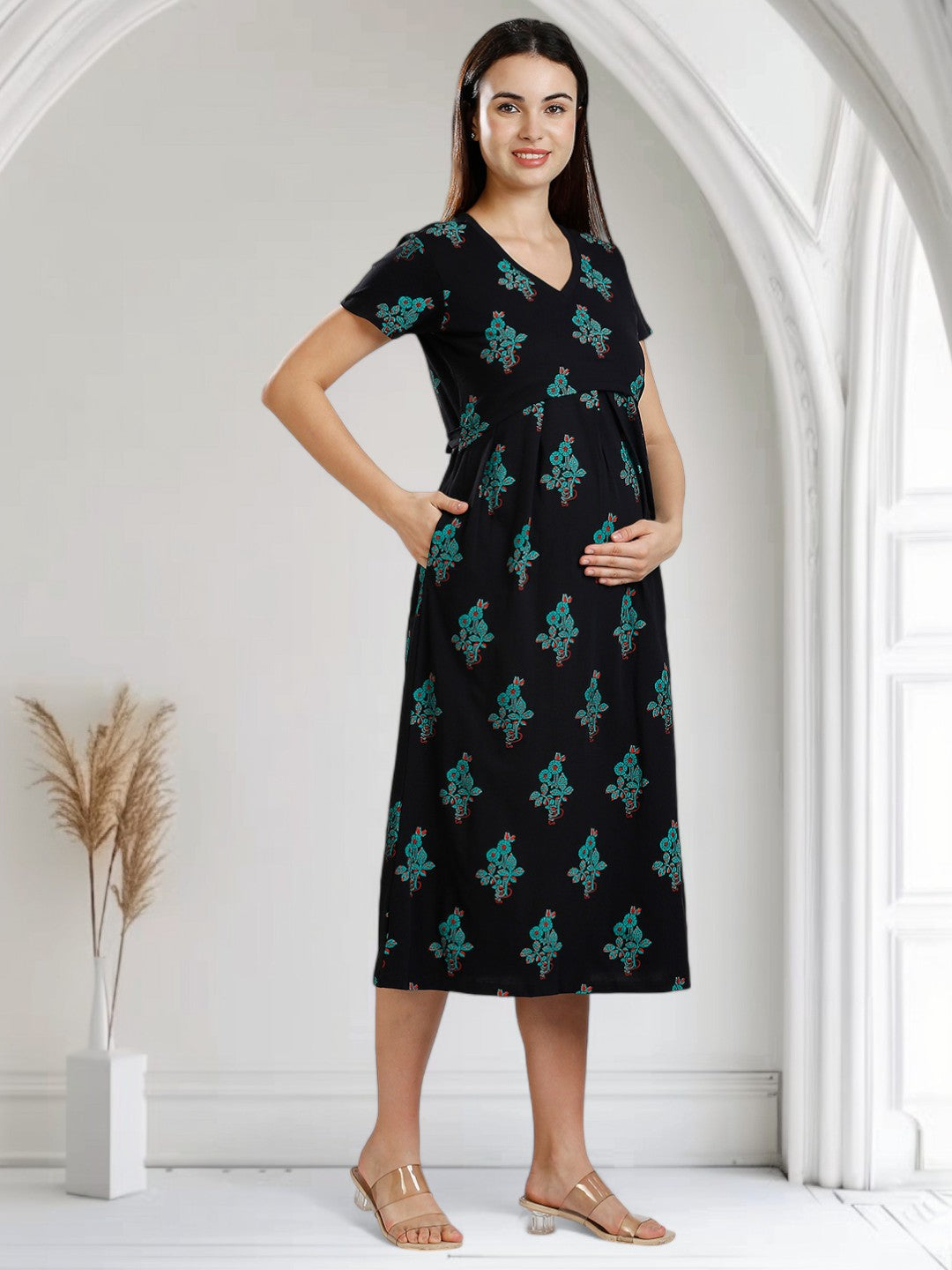 ELEGANT NURSING ZIPLESS DRESS FOR MOTHER