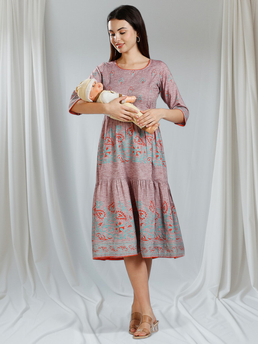 COZY FEEDING FLARED KURTA WITH NURSING ZIPS