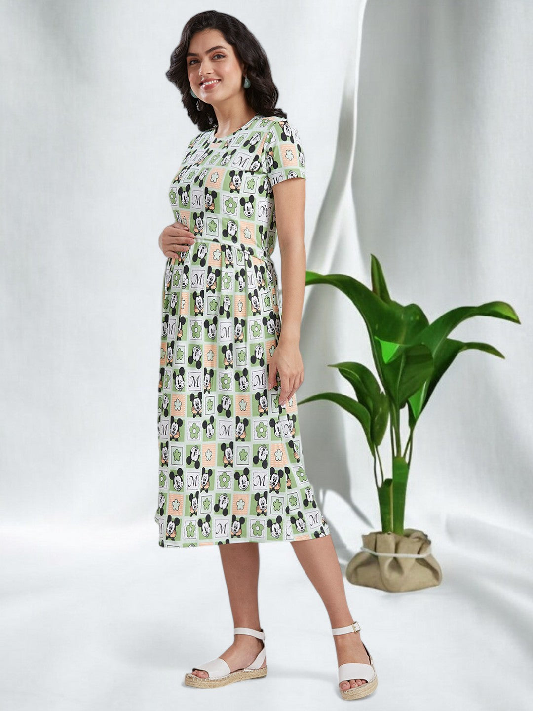 SOPHISTICATED MATERNITY ZIPLESS GOWN FOR WOMEN