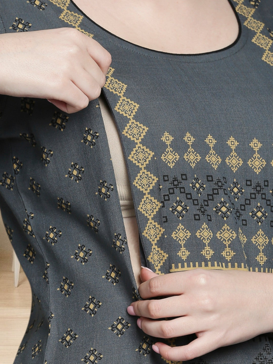 COMFORTABLE STRAIGHT NURSING KURTA FOR WOMEN