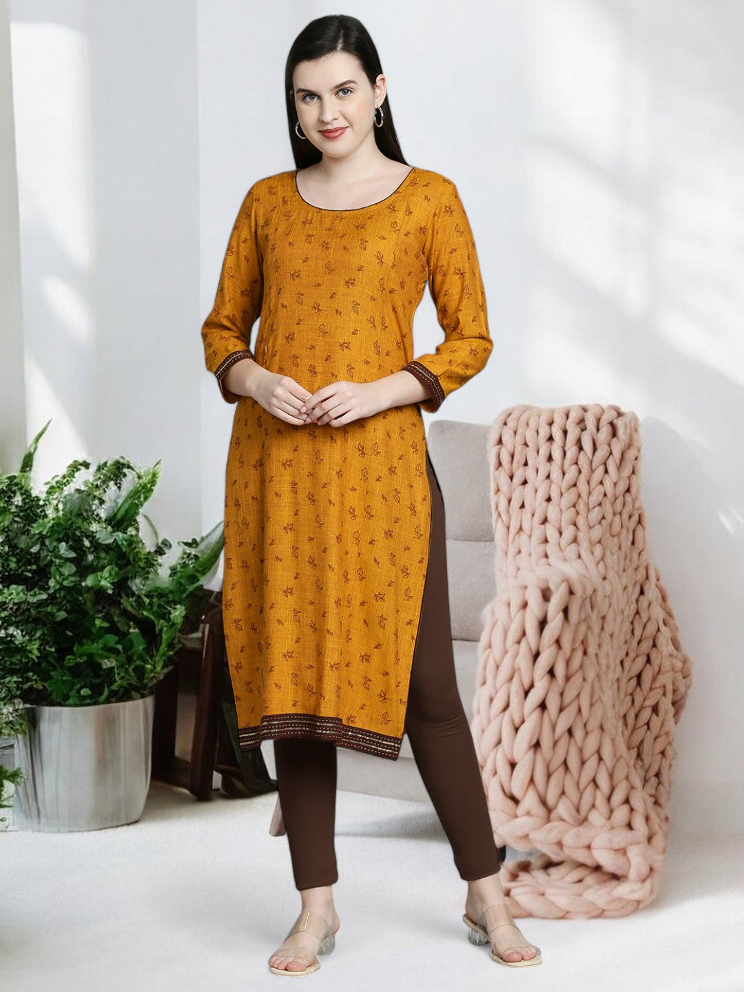 WOMEN'S SOPHISTICATED STRAIGHT FEEDING KURTA