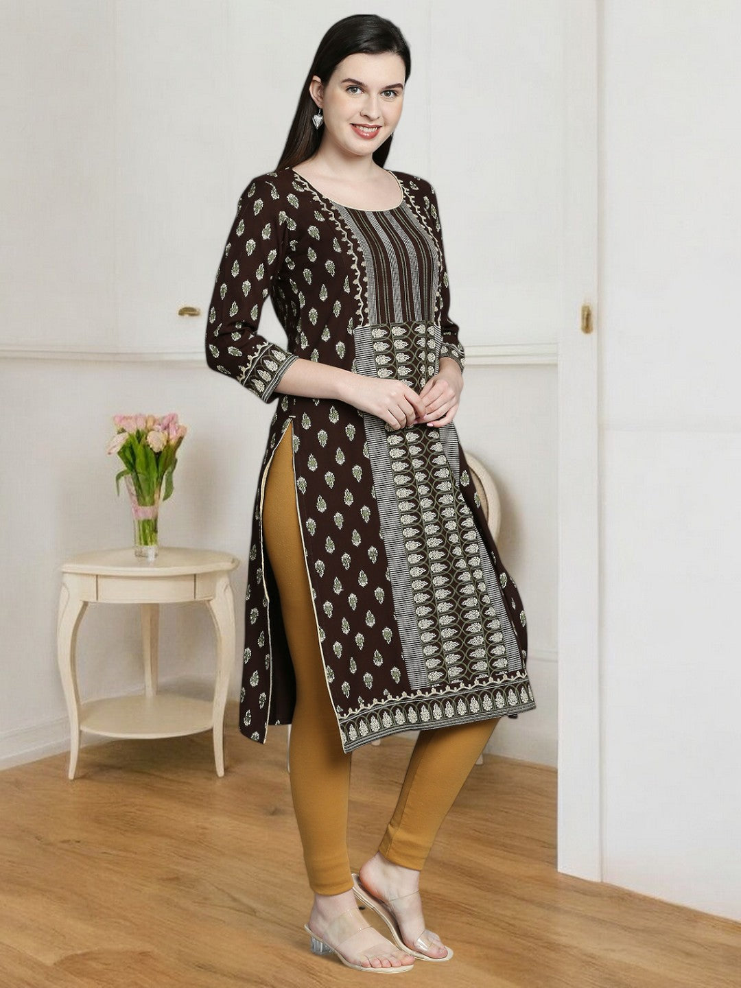 COZY STRAIGHT FEEIDNG KURTA FOR WOMEN