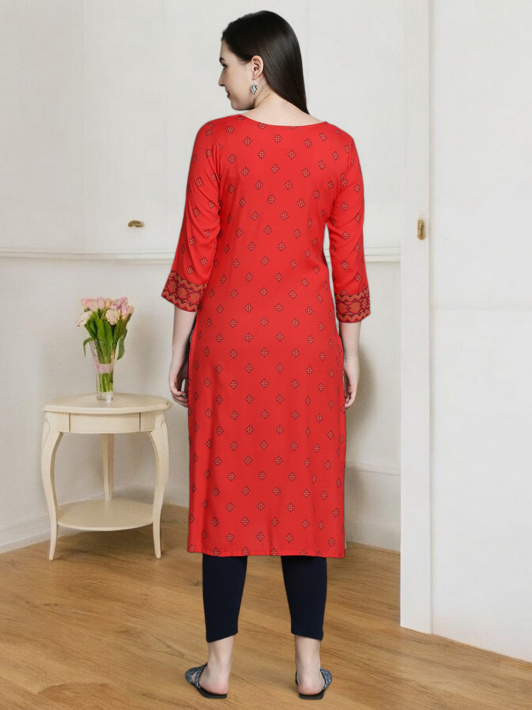 COZY STRAIGHT NURSING KURTA FOR MOTHER