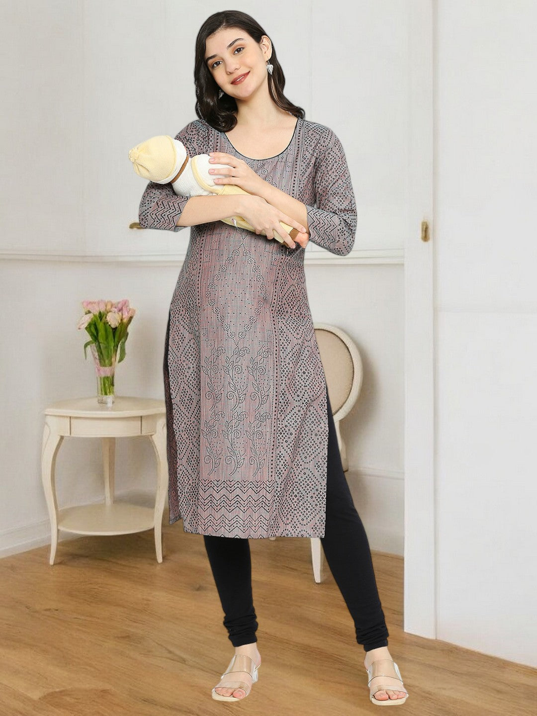 COZY STRAIGHT FEEDING KURTA FOR MOTHER
