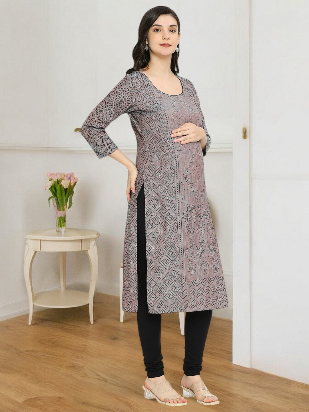 COZY STRAIGHT FEEDING KURTA FOR MOTHER