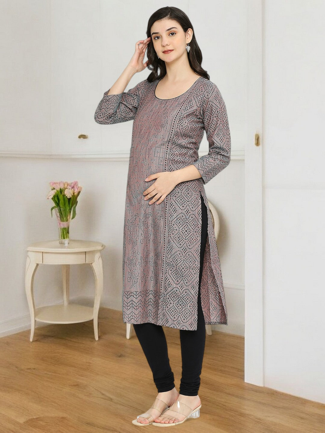 COZY STRAIGHT FEEDING KURTA FOR MOTHER