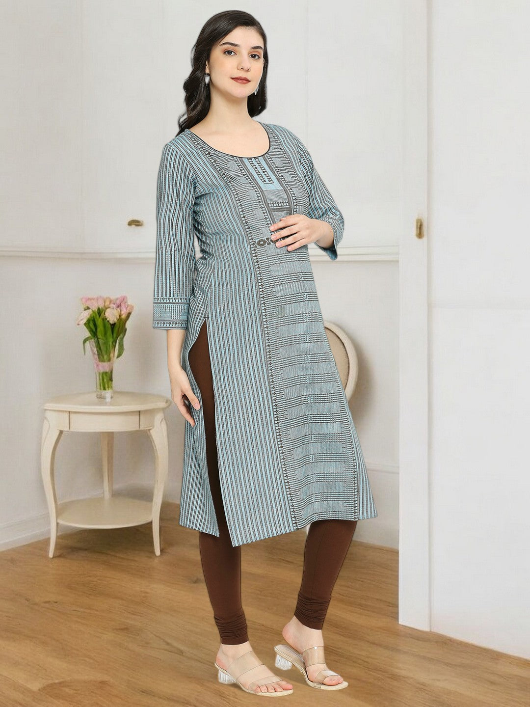 VERSATILE STRAIGHT MATERNITY KURTA FOR MOTHER