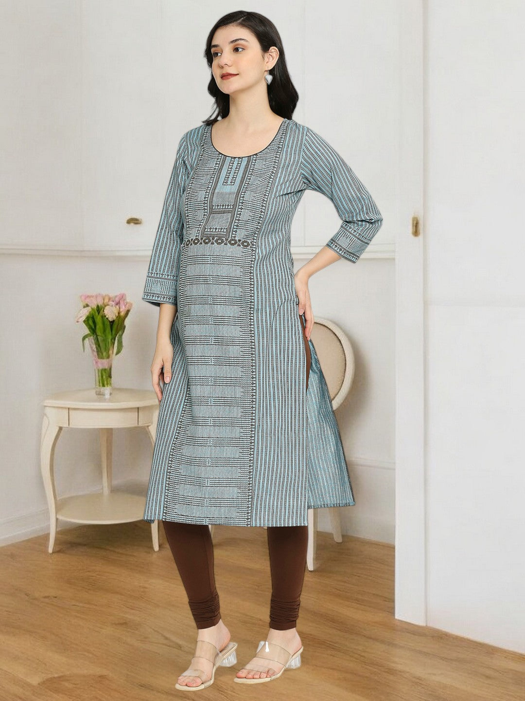 VERSATILE STRAIGHT MATERNITY KURTA FOR MOTHER