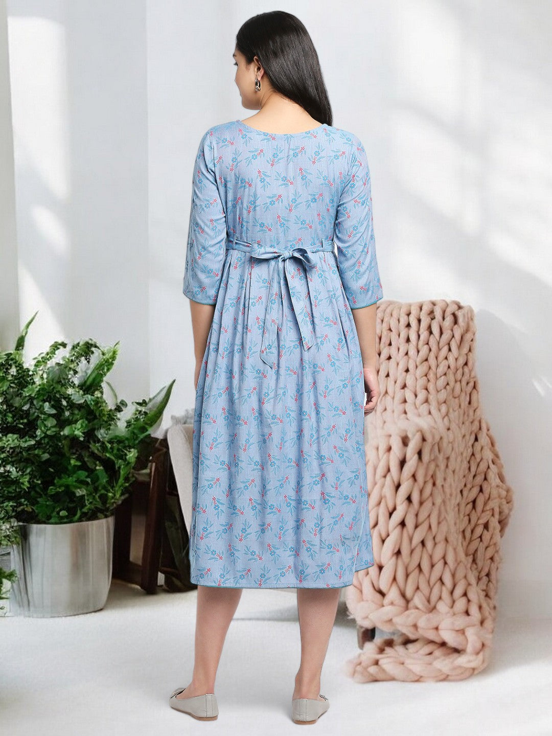 SOPHISTICATED FEEDING KURTA FOR WOMEN