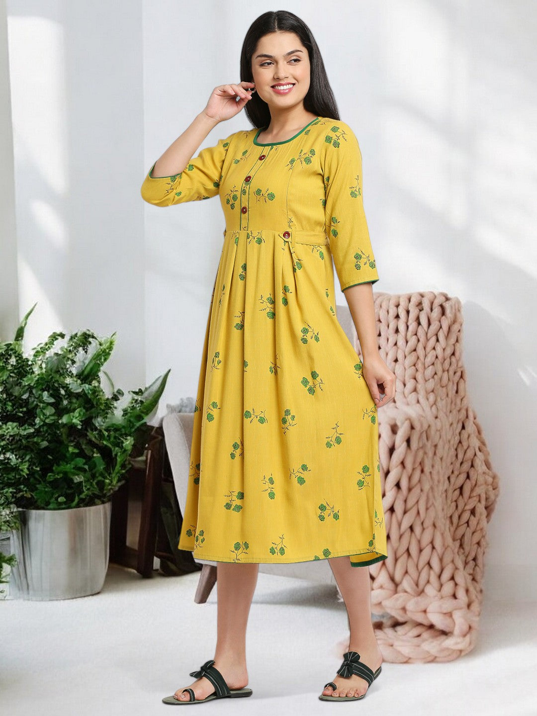 SOPHISTICATED MATERNITY FLARED KURTA FOR MOTHER