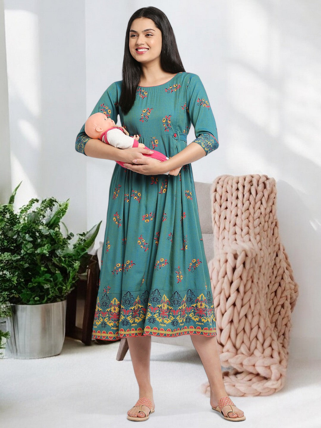 FASHION-FORWARD MATERNITY FLARED KURTA FOR WOMEN