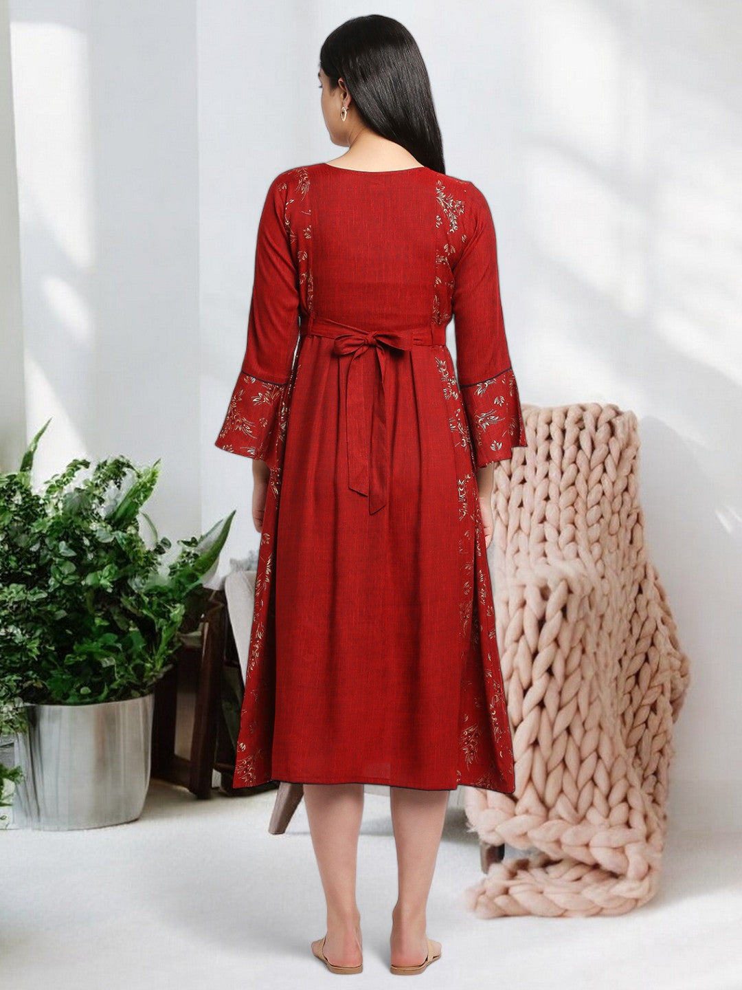 FASHION-FORWARD NURSING FLARED KURTA FOR WOMEN
