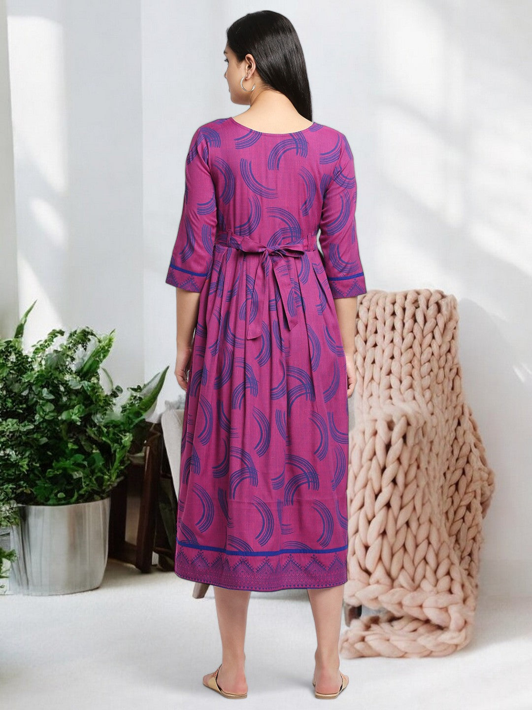 FASHION-FORWARD FEEDING FLARED KURTA FOR WOMEN