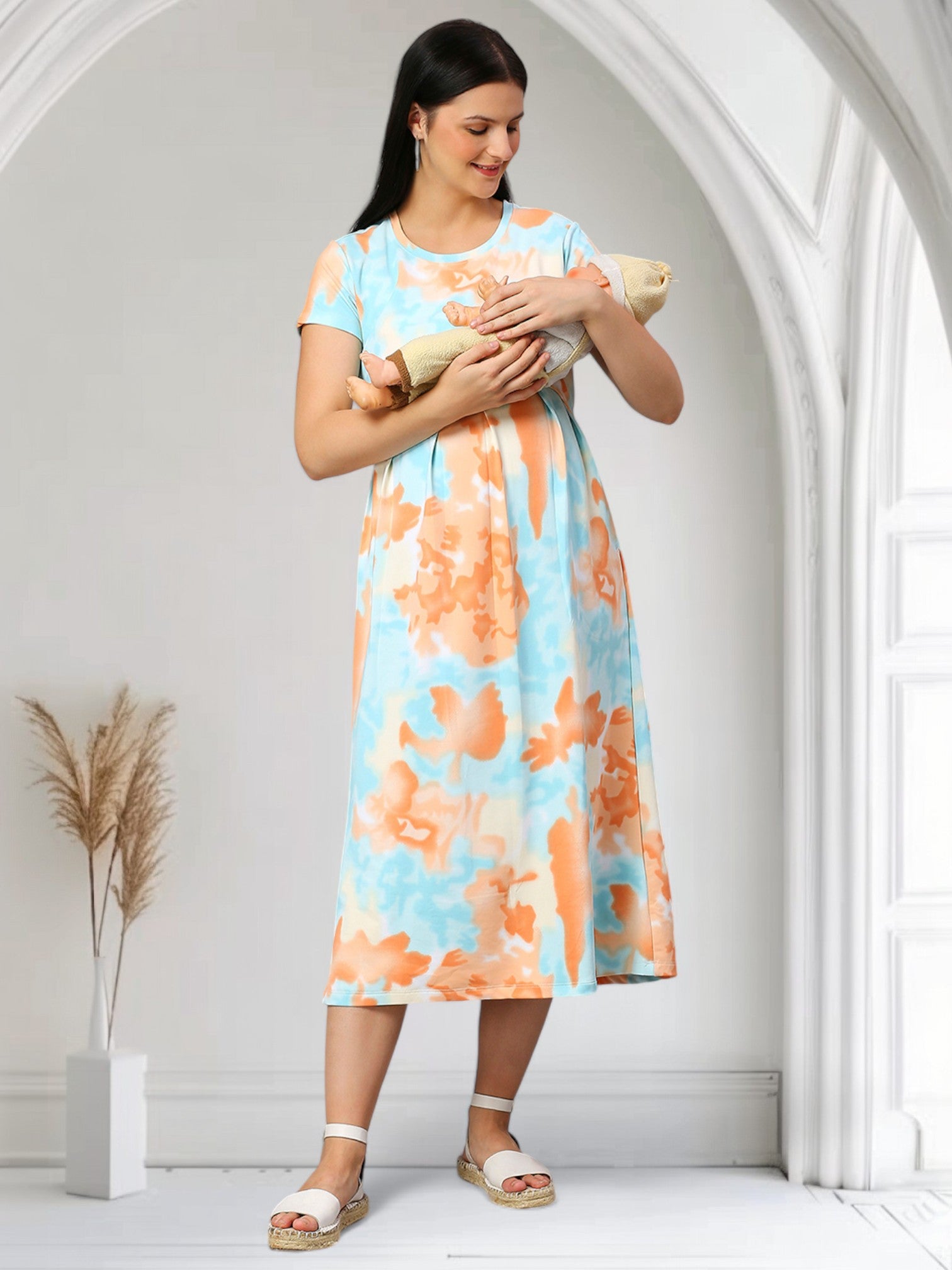 ELEGANT PREGNANCY ZIPLESS GOWN FOR WOMEN