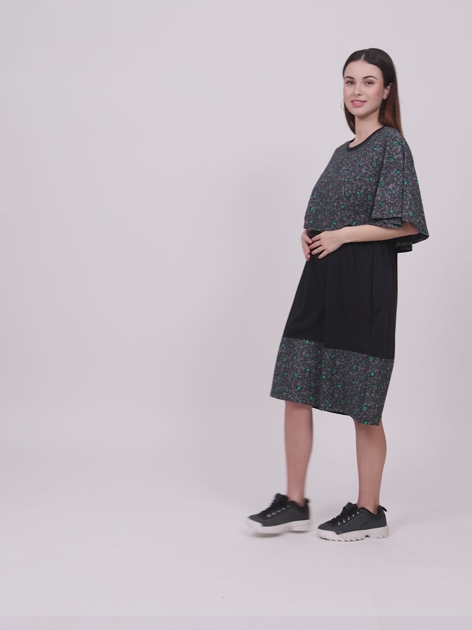 ON-TREND NURSING DRESS WITH ATTACHED CAPE COVER